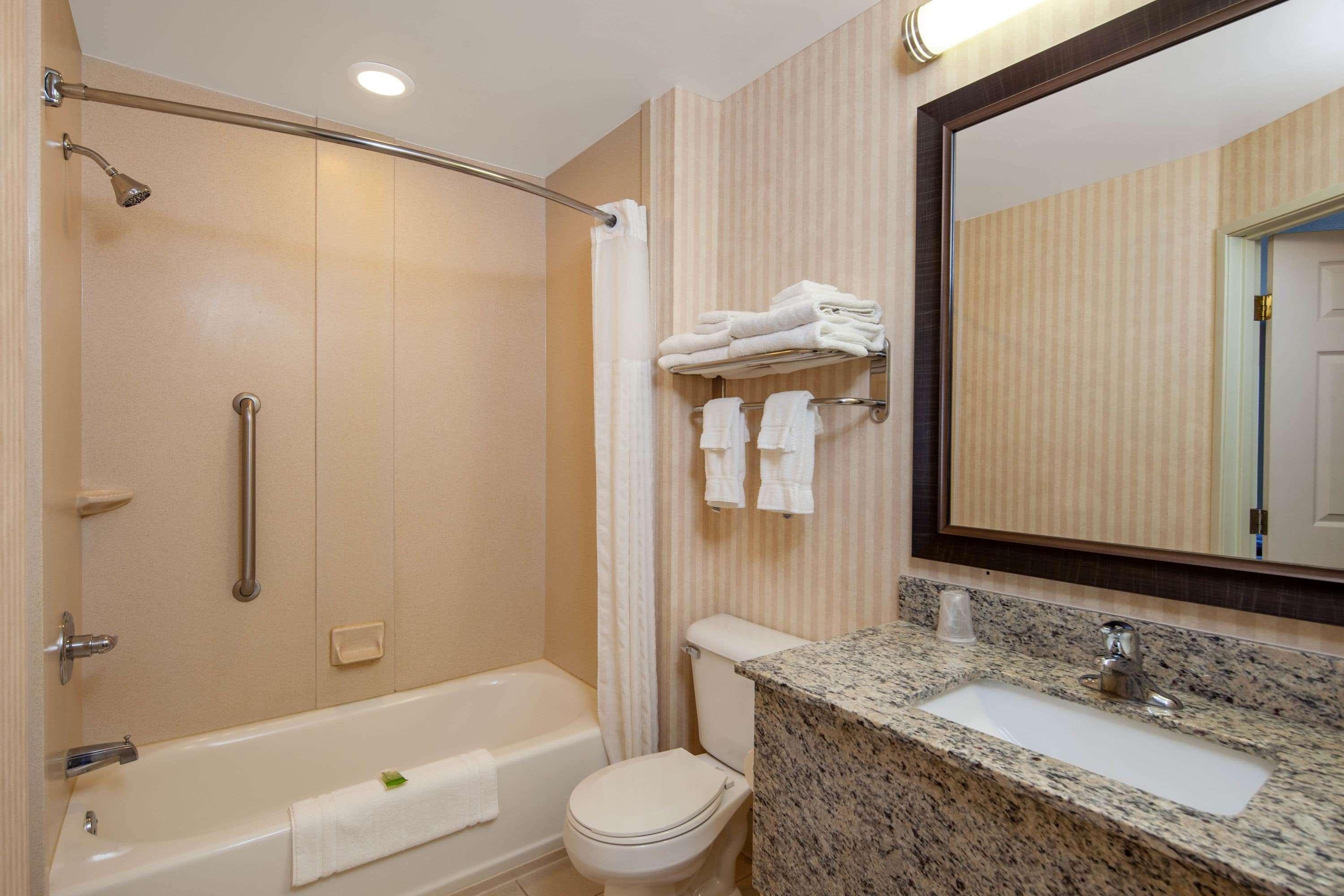 Americinn By Wyndham Rochester Esterno foto